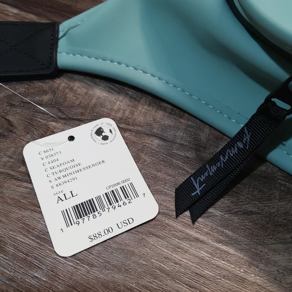 ***SOLD OUT*** FREE PEOPLE All Weather Mini Messenger Bag NWT Seafoam - Picture 8 of 16